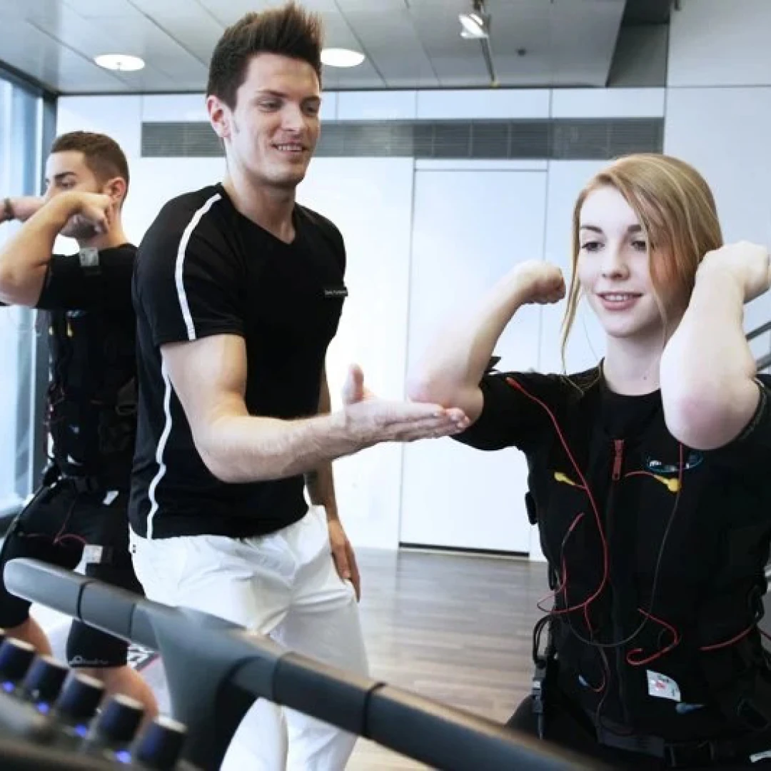de_Gyms_BodystreetMünchenFriedensengel_1