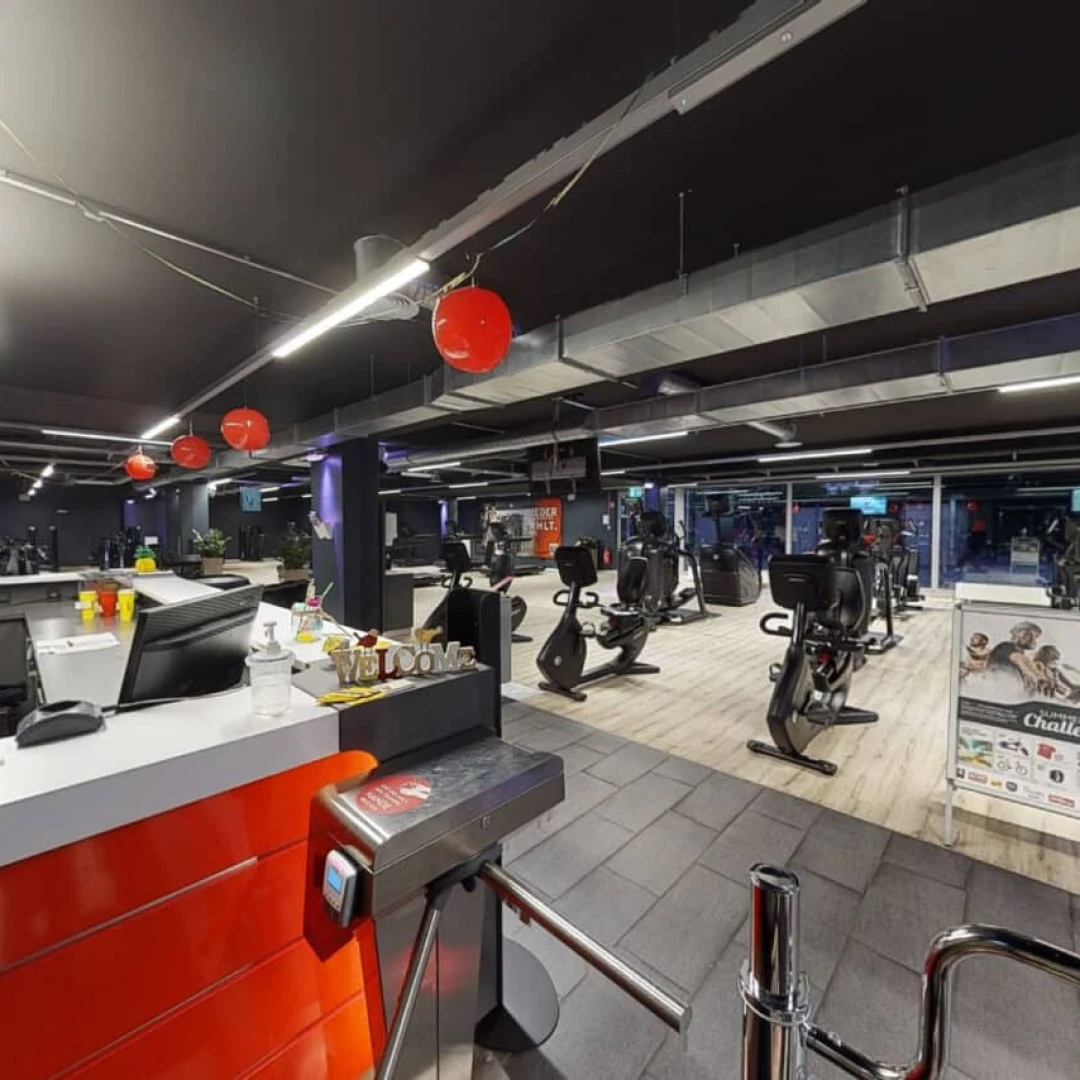 de_Gyms_CleverFitMünchenBergAmLaim_6