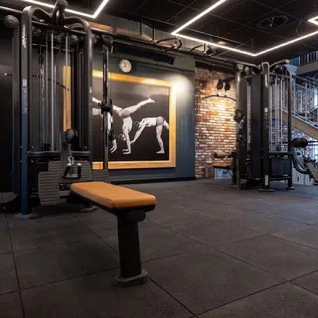 de_Gyms_EvoFitnessMünchenMaxvorstadt_2