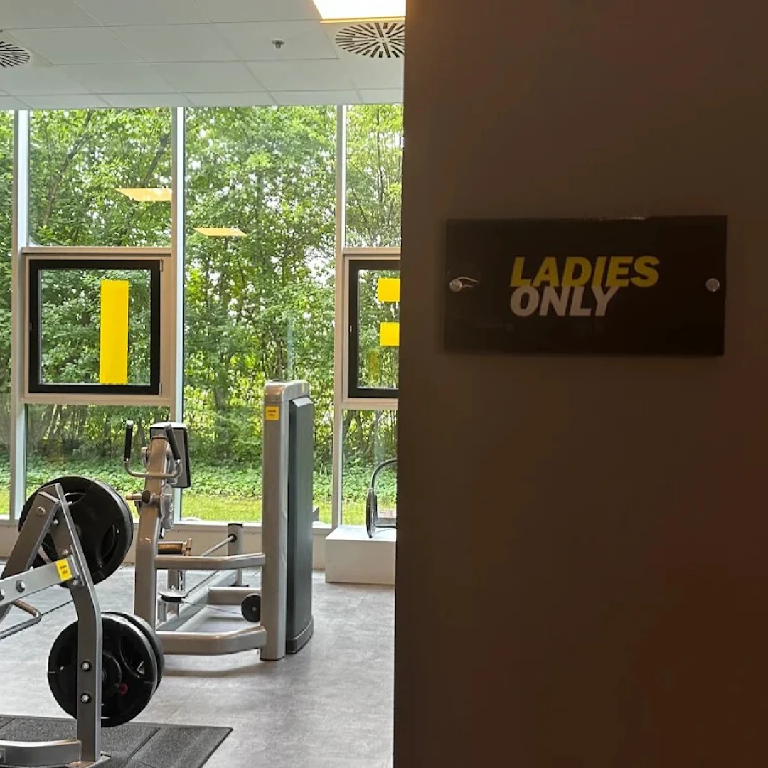 de_Gyms_FitStarFitnessstudioMünchenLaim_2