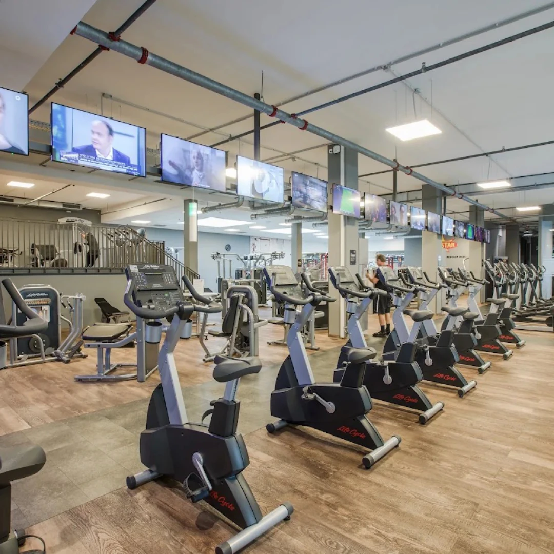 de_Gyms_FitStarFitnessstudioMünchenLaim_3