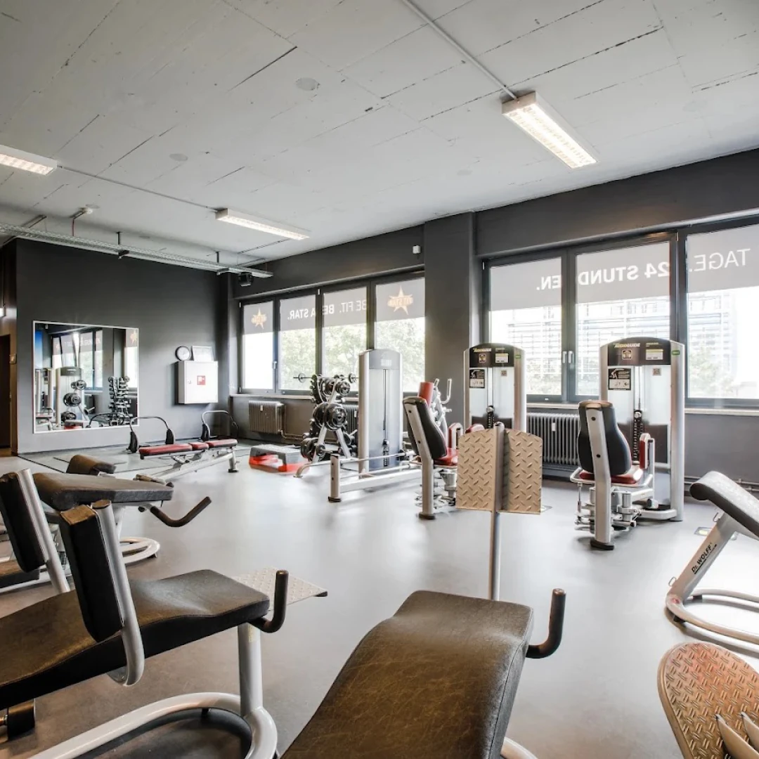 de_Gyms_FitStarFitnessstudioMünchenSendling_1