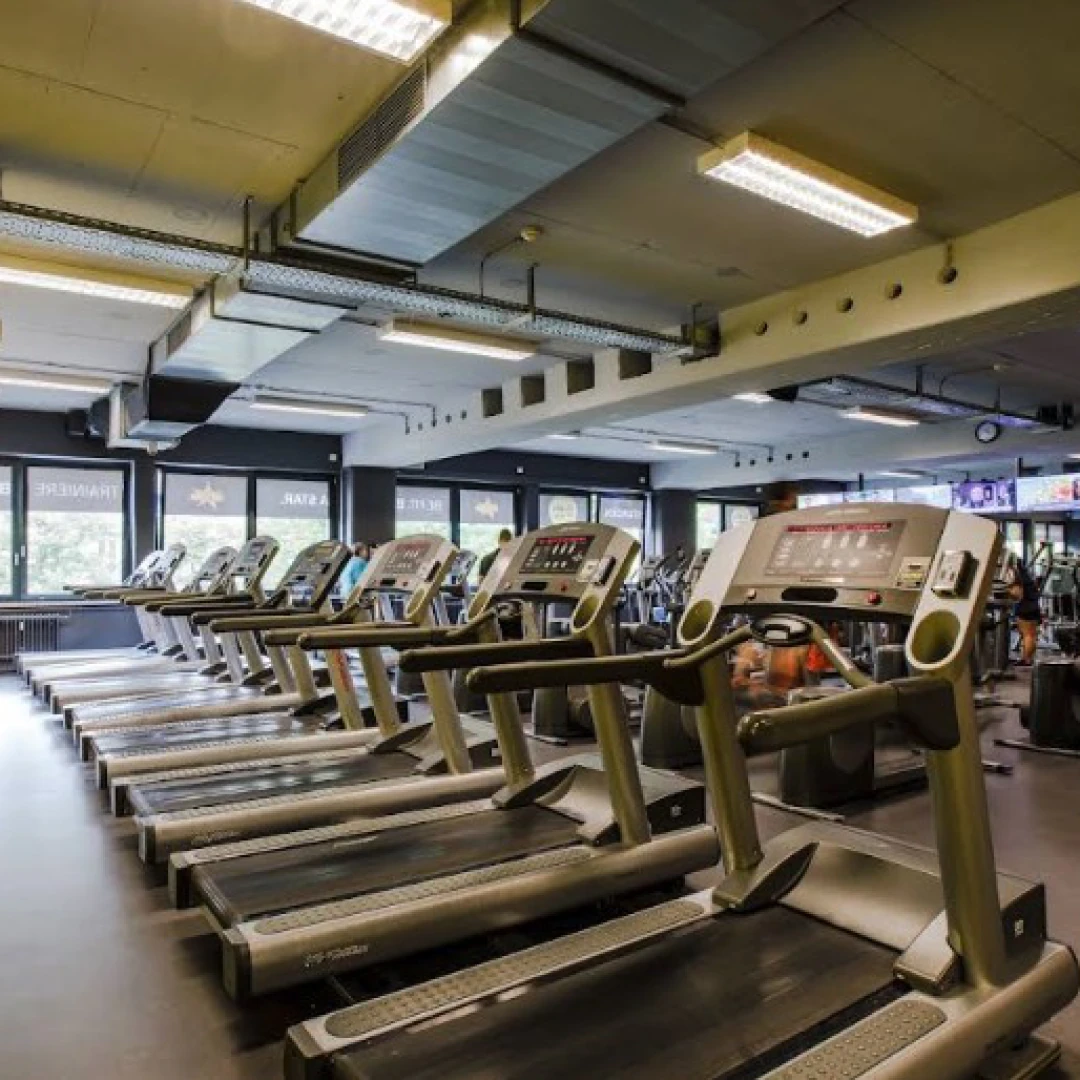 de_Gyms_FitStarFitnessstudioMünchenSendling_4