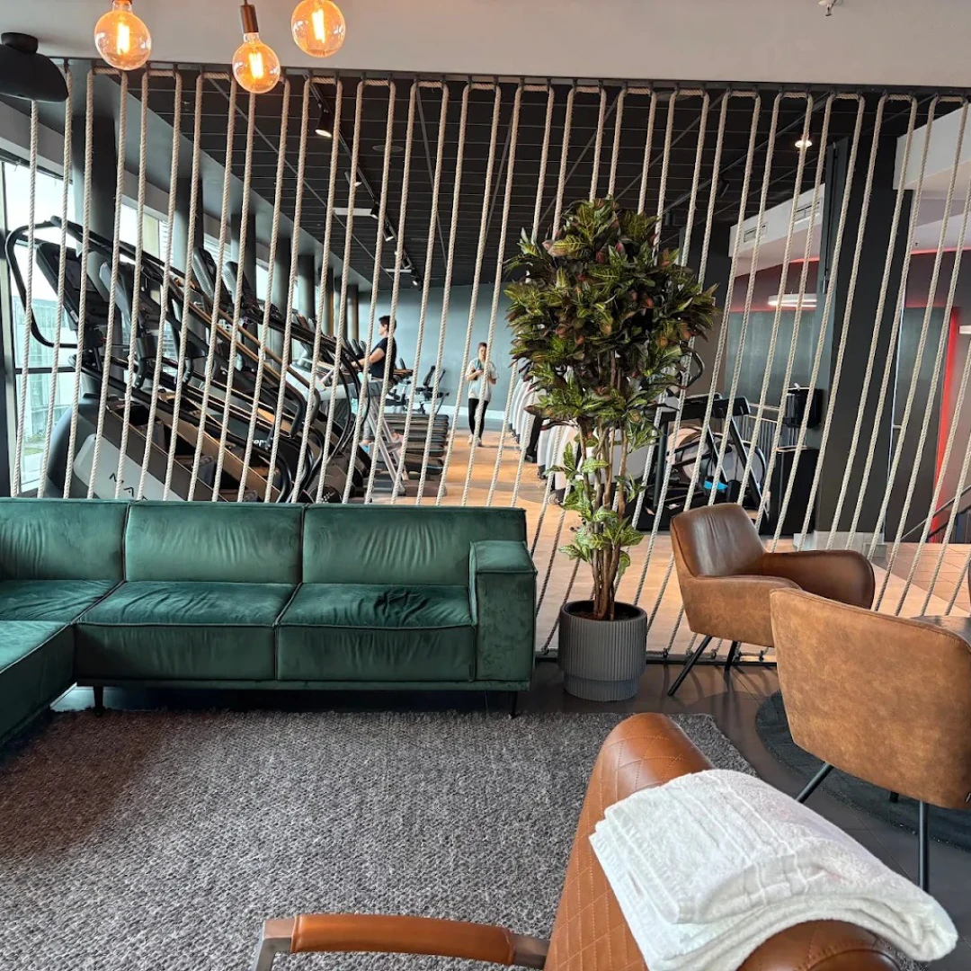 de_Gyms_FitnessFirstMünchenLaim_2