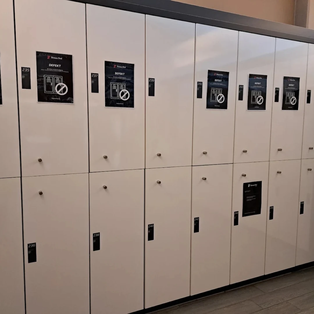 de_Gyms_FitnessFirstMünchenLaim_4