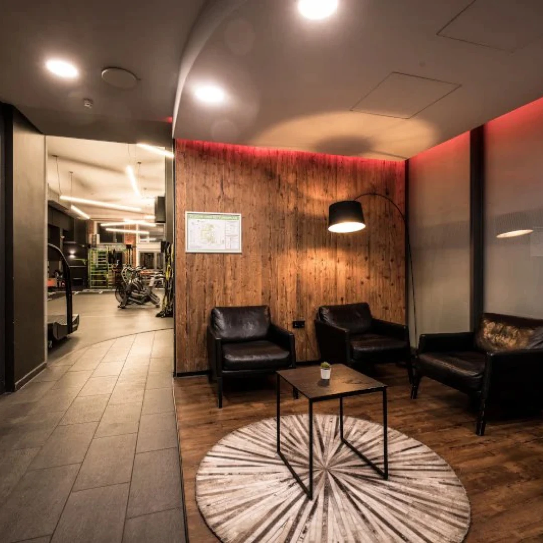 de_Gyms_FitnessFirstMünchenSchwabing_3