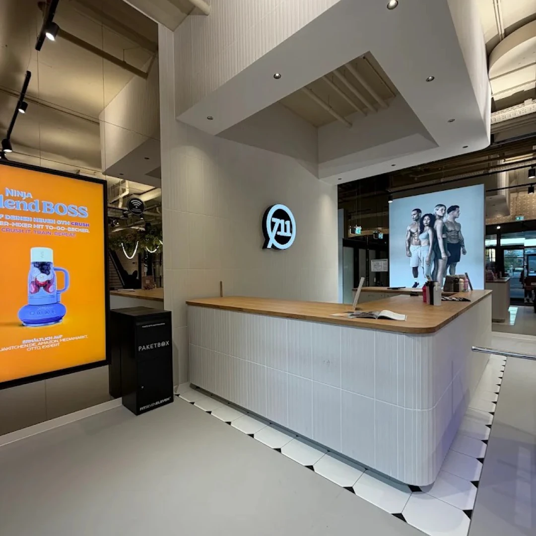 de_Gyms_FitsevenelevenClubMünchenSoho_6