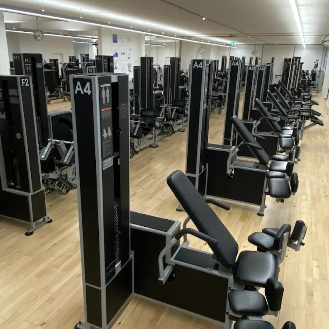 de_Gyms_KieserMünchenSchwabing_1