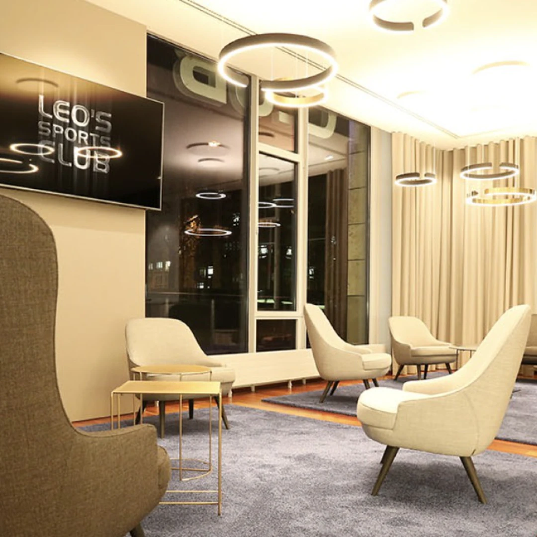de_Gyms_Leo'sSportsClub_6