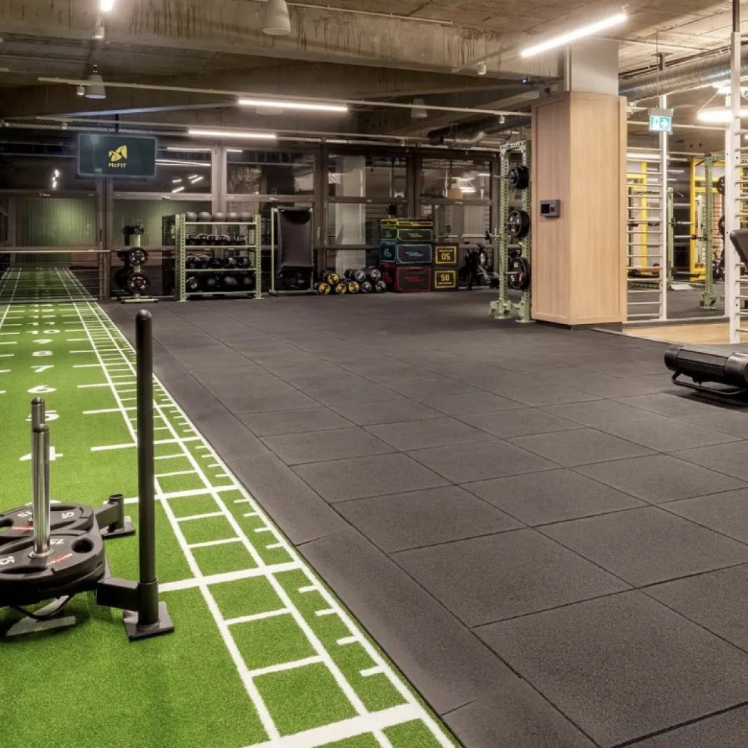 de_Gyms_McFitMünchenForstenried_0