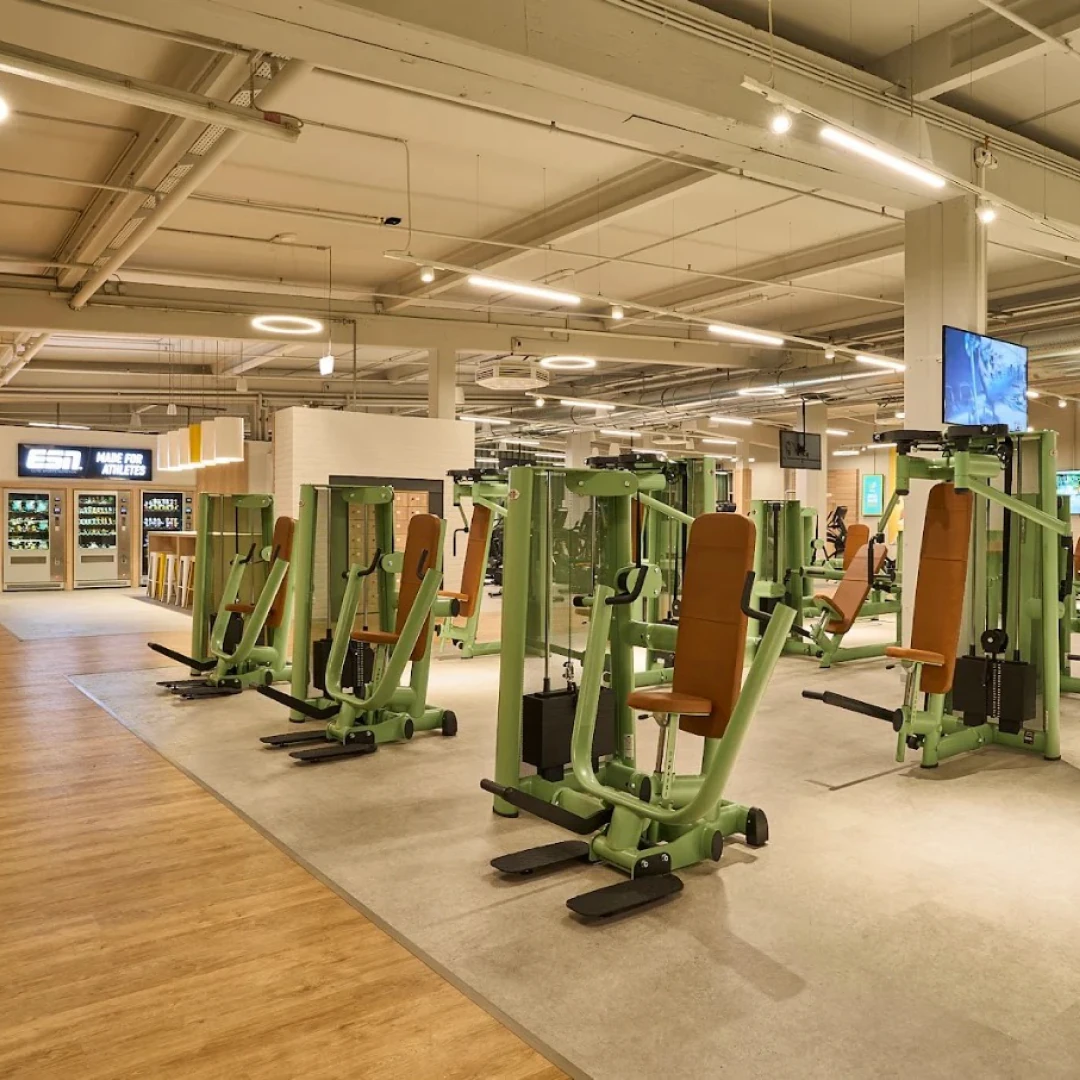 DE_Gyms_McFitMünchenLaim_1