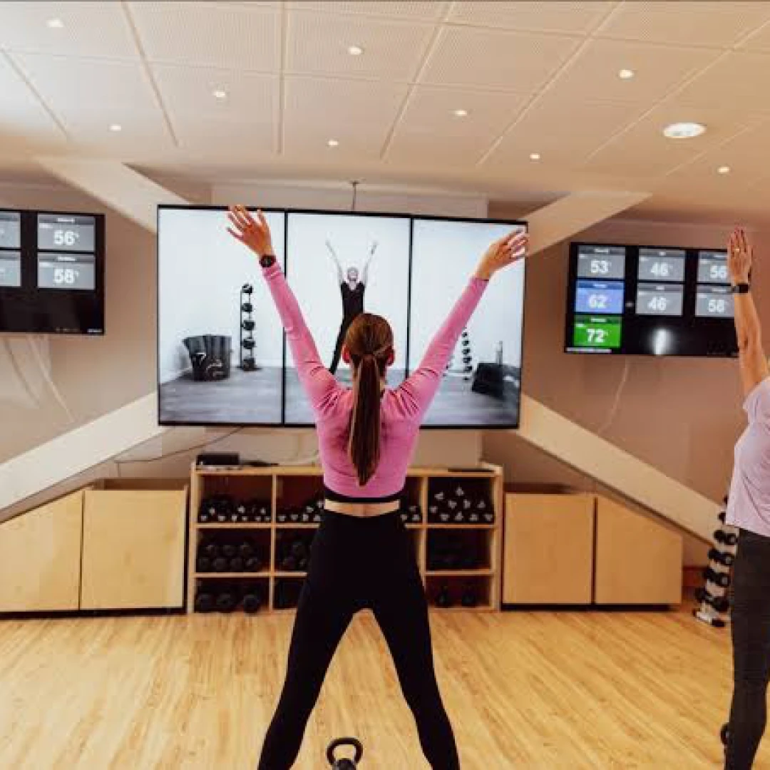 de_Gyms_Mrs.sportyClubMünchenSolln_1