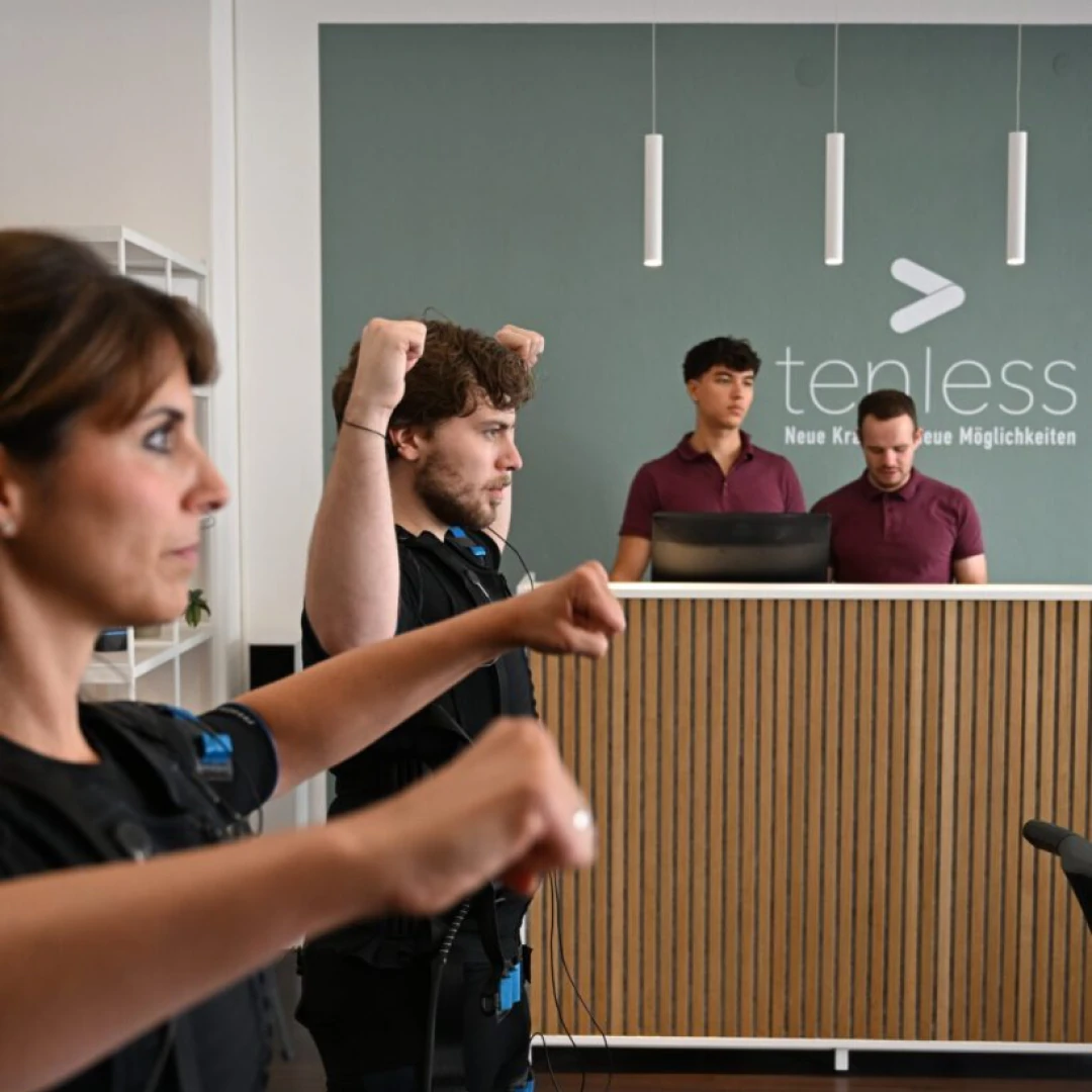 de_Gyms_TenlessEmsTrainingMünchenSolln_1