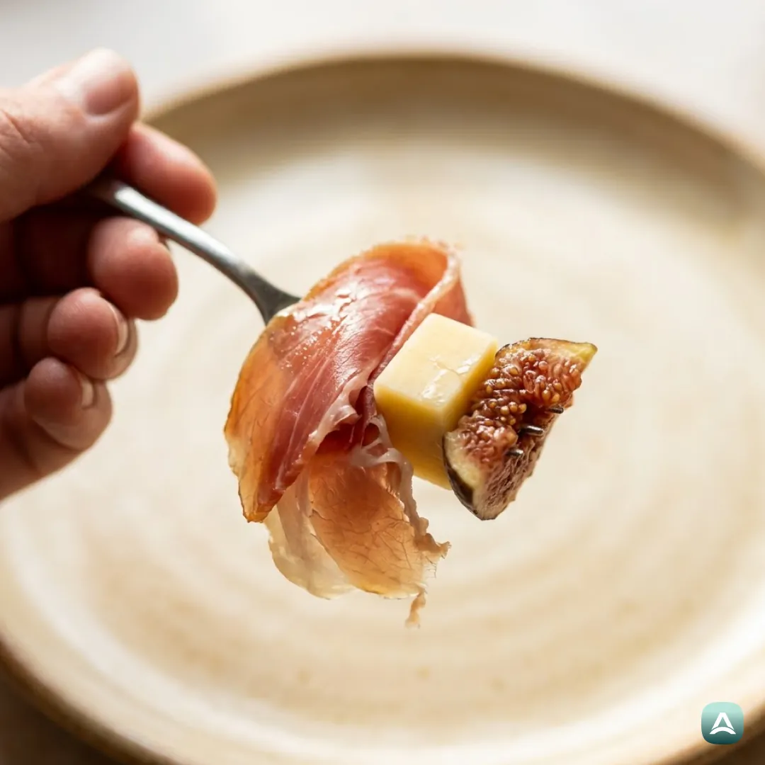 US_Recipes_MediterraneanPlatterWithProsciutto,AgedCheeseAndOlives_2