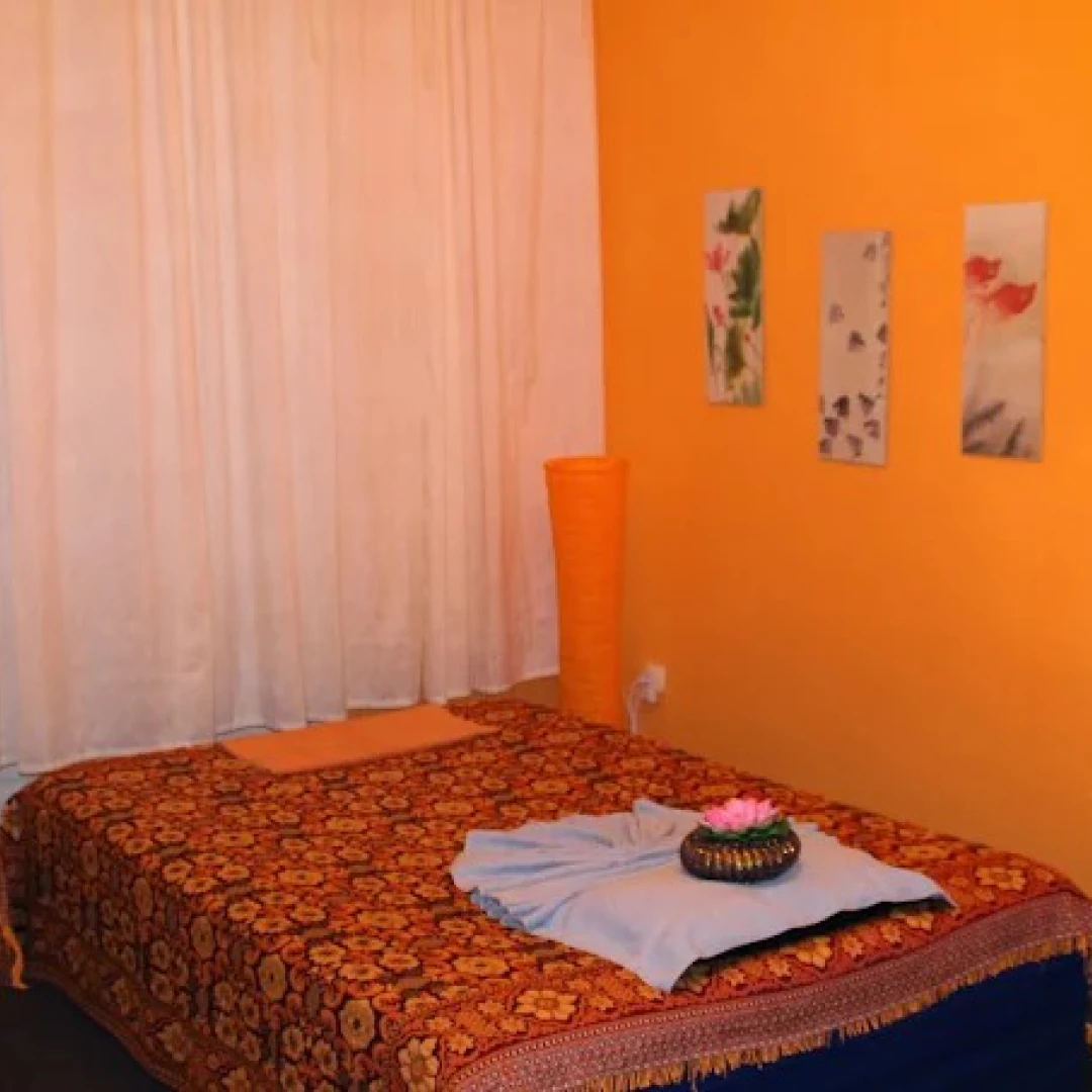 de_Therapists_NoysiamThaiMassage_1