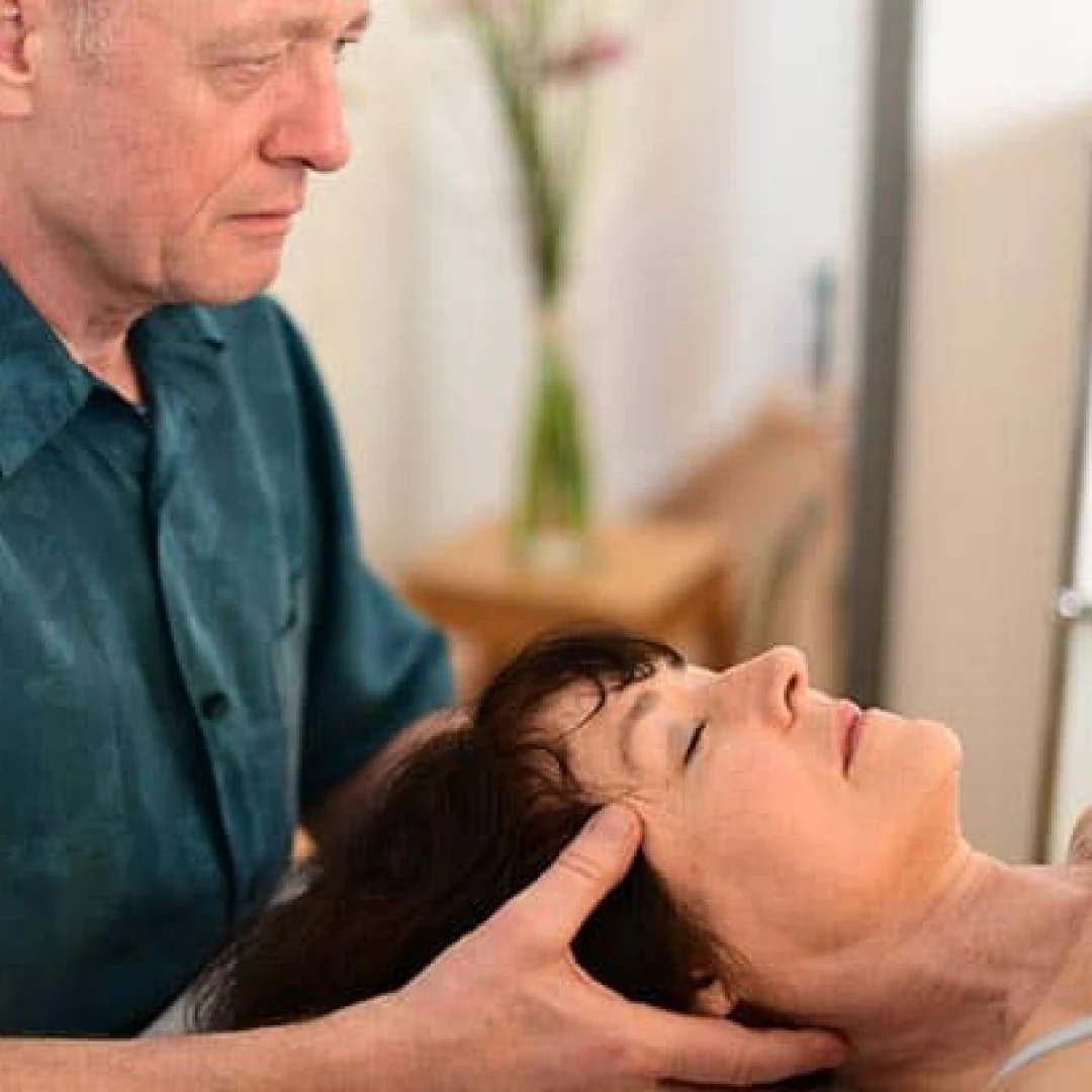 de_Therapists_OsteopathiePraxisHamburg–RainerHoch&Team_0