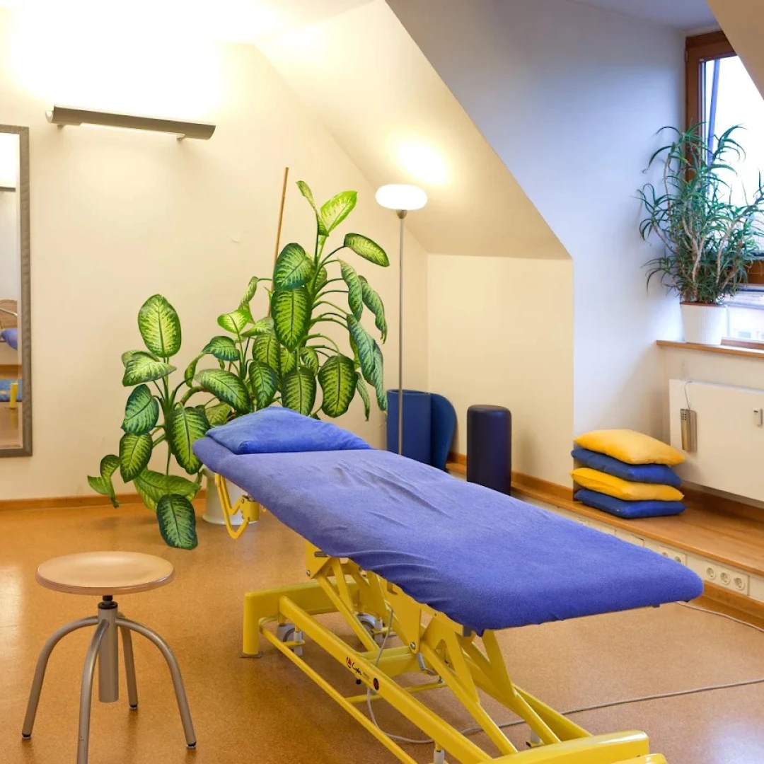 de_Therapists_OsteopathiePraxisHamburg–RainerHoch&Team_5