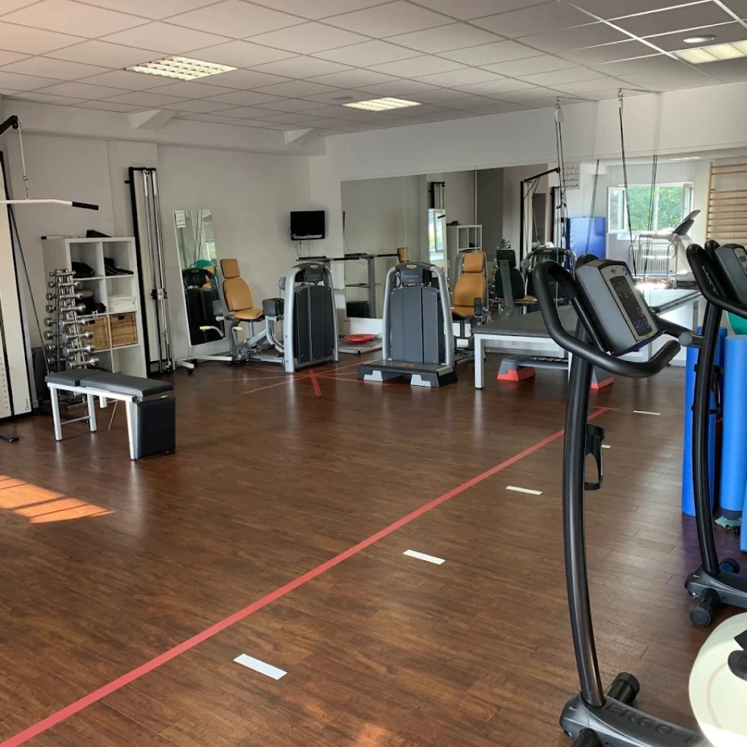 de_Therapists_PhysioEppendorfPhysiotherapie&Osteopathie_0