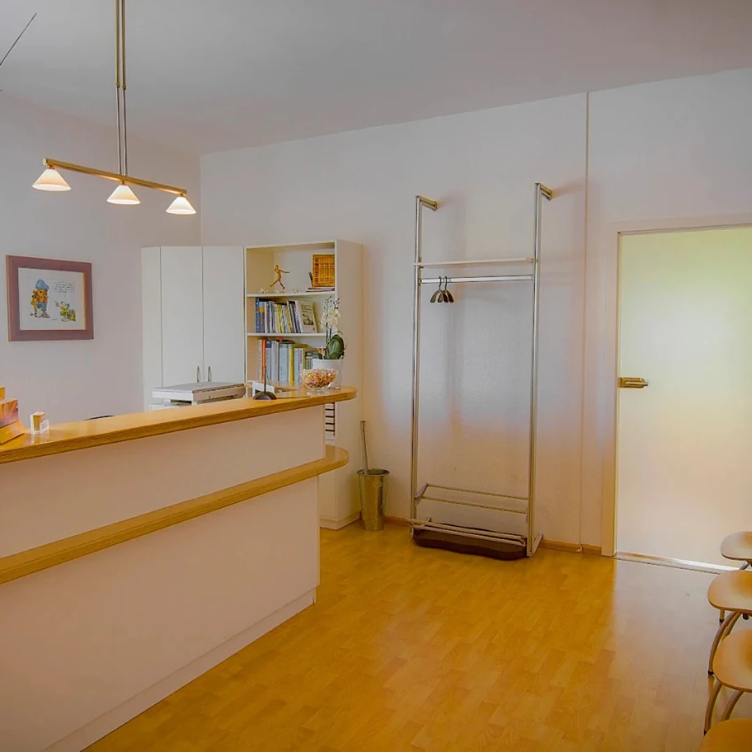 de_Therapists_PraxisFürPhysiotherapieHamburgBrüser/schulze_3