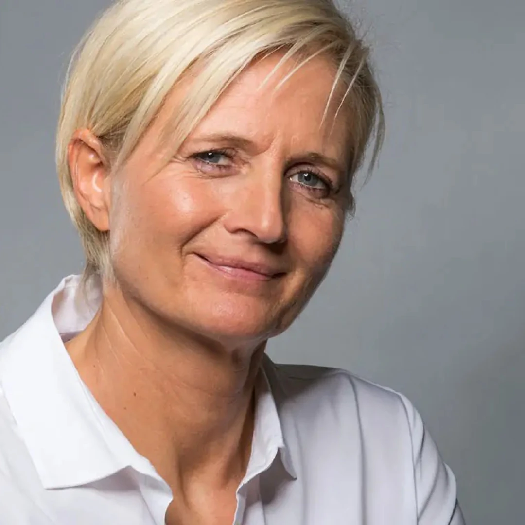 DE_Therapists_PraxisFürPhysiotherapieUndOsteopathieLianeSmit_1