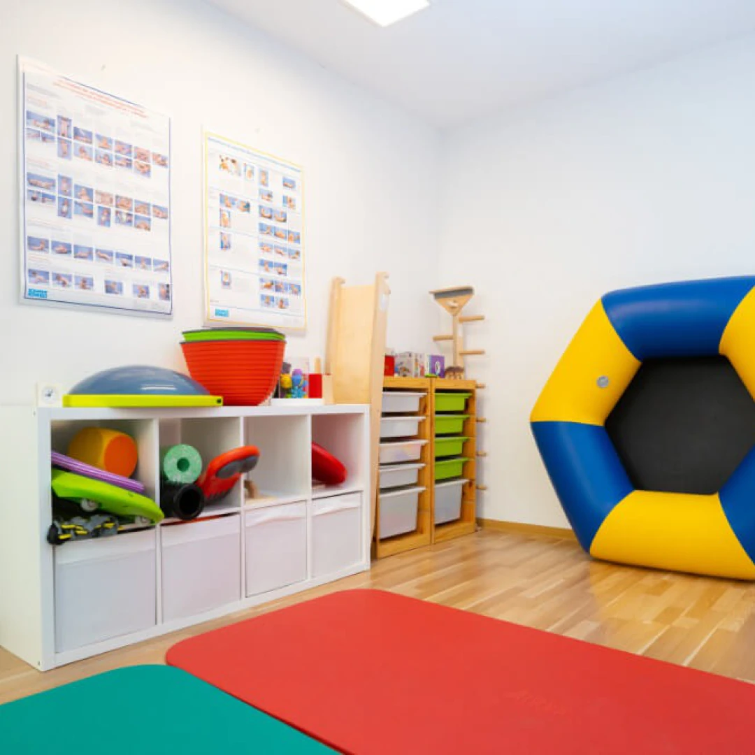 de_Therapists_Mosaik|PraxisFürPhysiotherapie&KinderphysiotherapieKölnNeuehrenfeld_1
