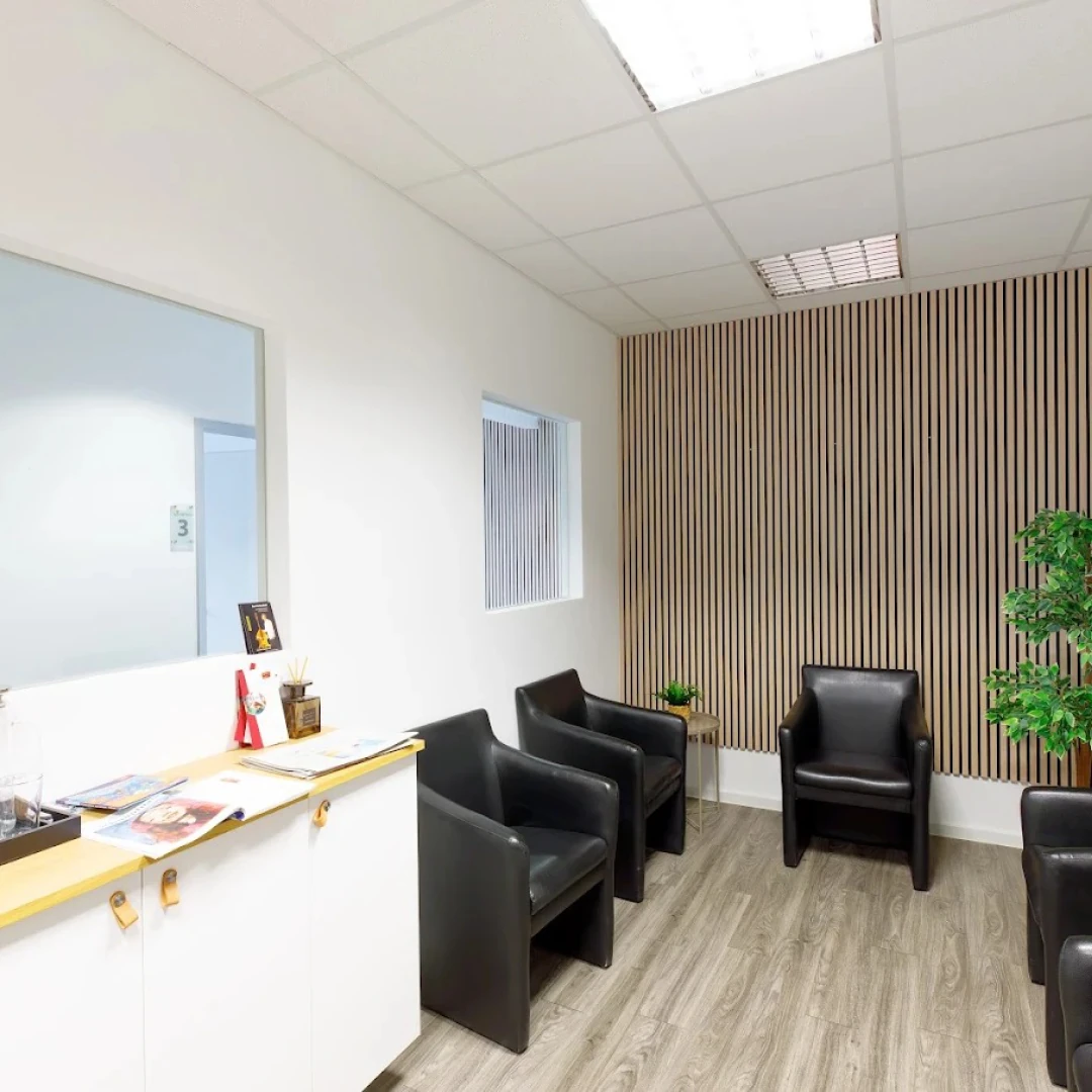 de_Therapists_MyPhysioPhysiotherapieKölnBonnerStraße_3