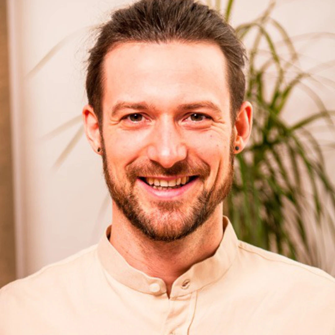 DE_Therapists_OsteopathiePraxisKölnEhrenfeld_1
