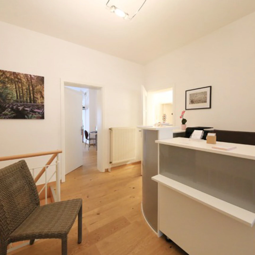 de_Therapists_OsteopathiePraxisKölnEhrenfeld_4