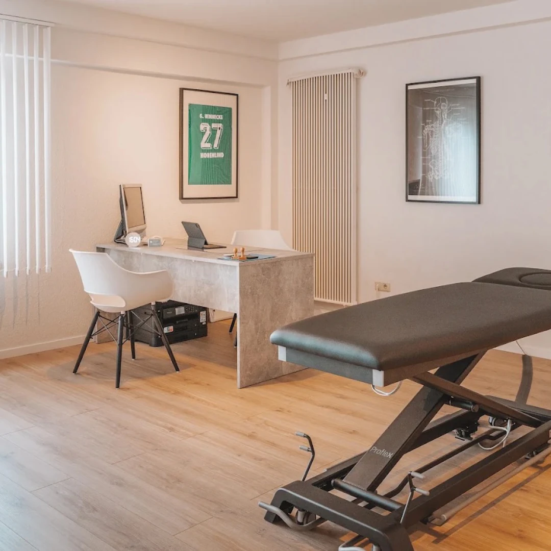 de_Therapists_PhysiotherapieHennecke&HenneckePraxisLindenthal2_3