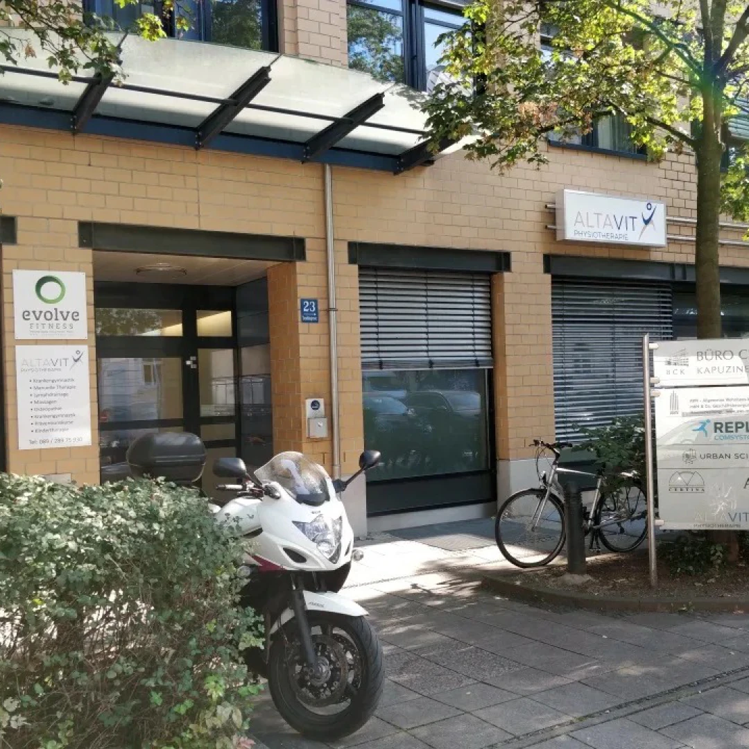 de_Therapists_AltavitPhysiotherapie_6