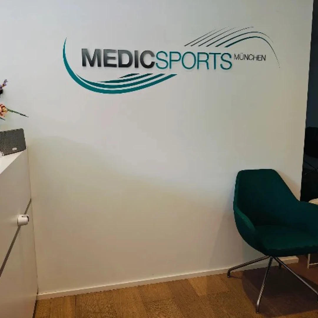 de_Therapists_MedicSports_3