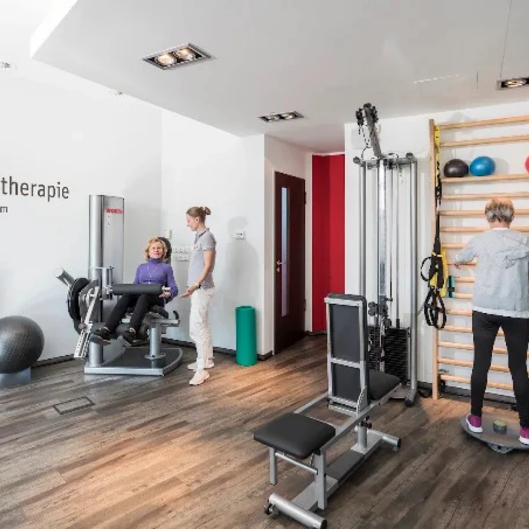 de_Therapists_PhysiotherapieImAugustinum_5