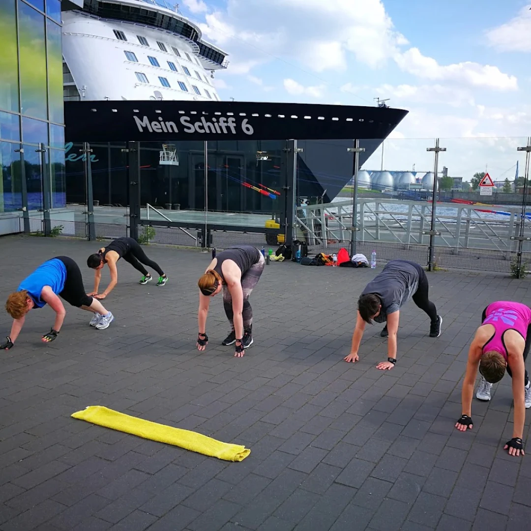 de_Trainers_RonIden_0